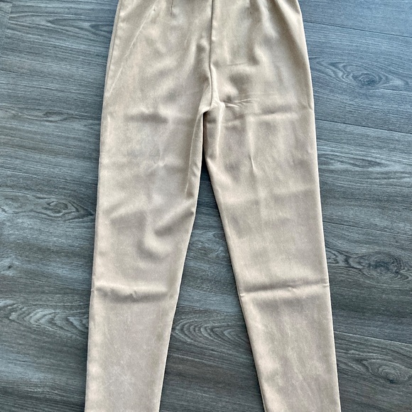 From Copenhagen - Zara classic / corporate pants - Picture 2 of 8